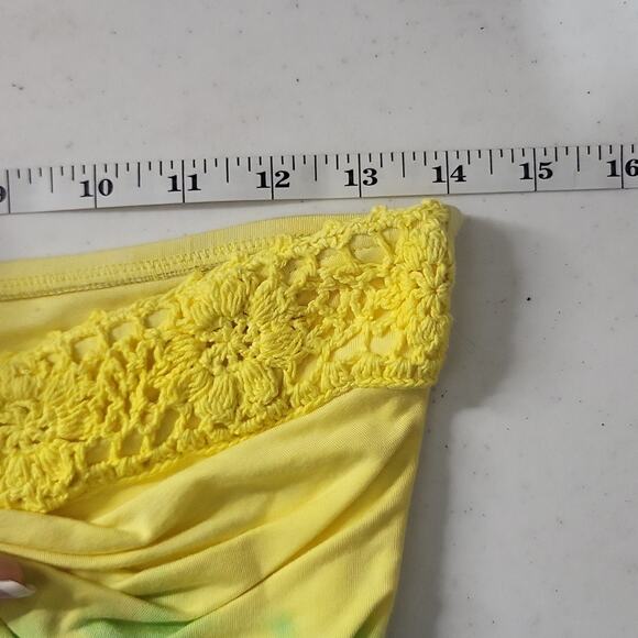 Sky Yellow and Light Blue Tie-Die Strapless Tank Top - Picture 4 of 7